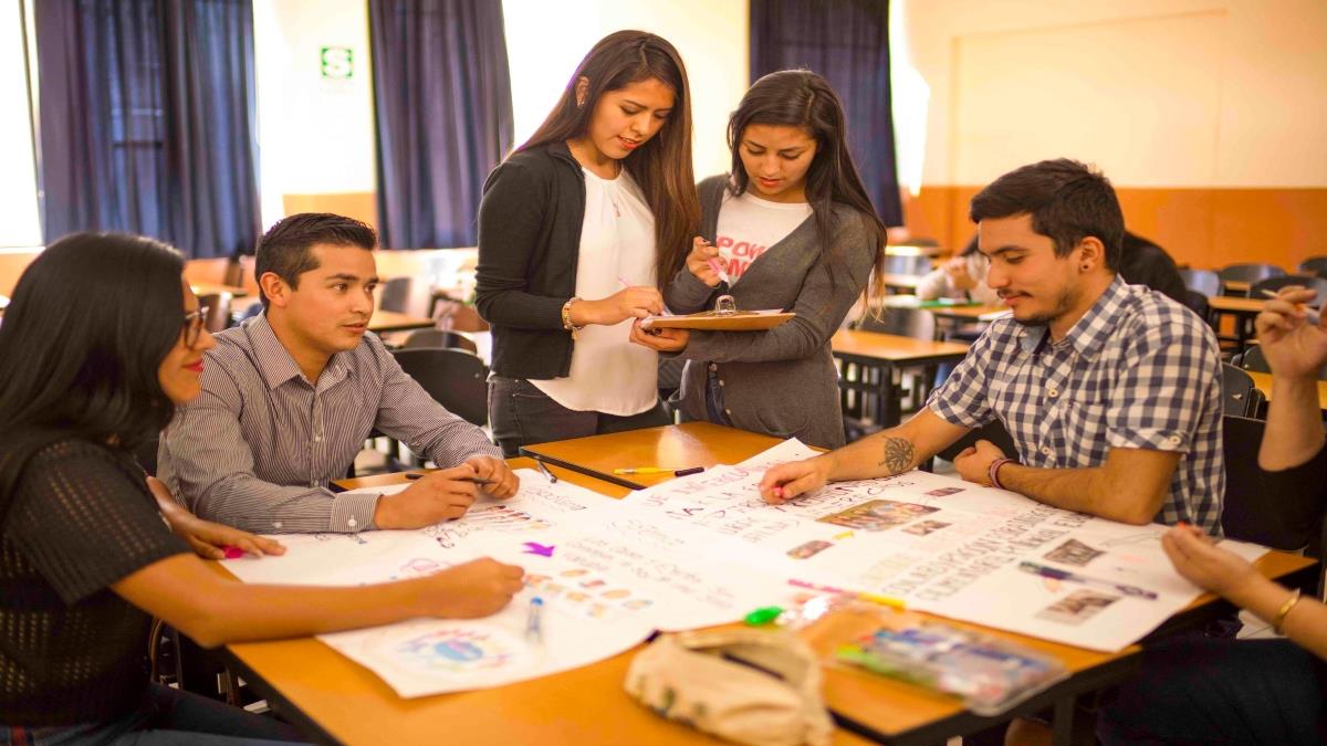 Trabajo social: qué es, salario, salidas laborales y dónde estudiar